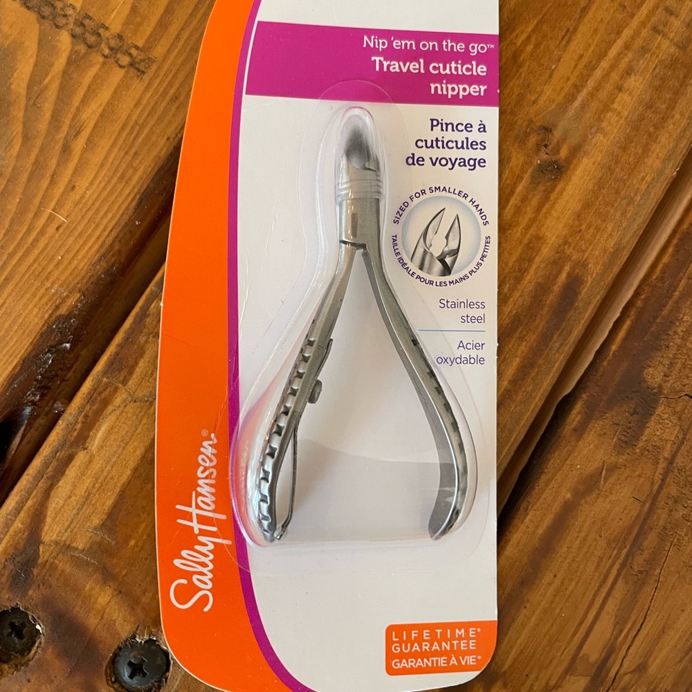 Cuticle clippers